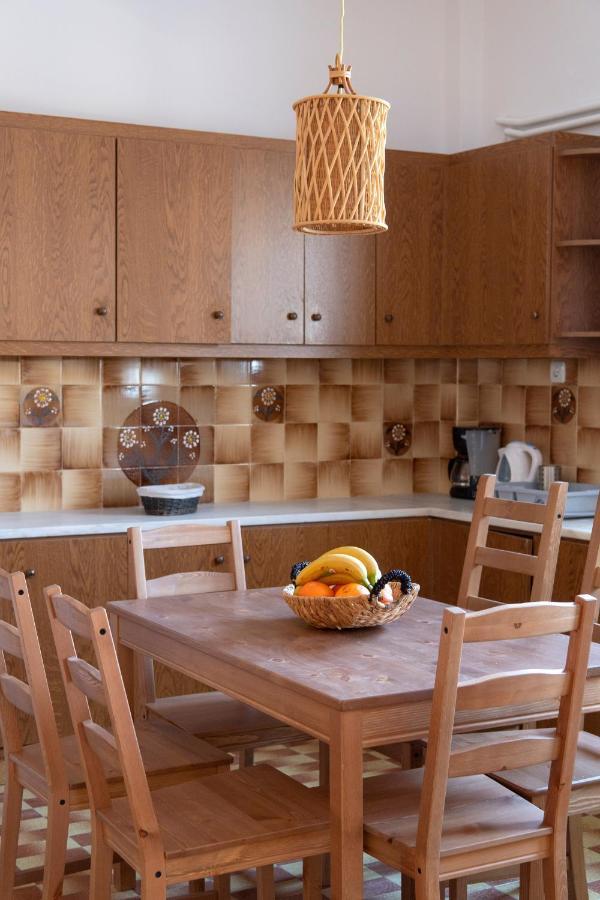 Downtown Apartment Парікія Екстер'єр фото
